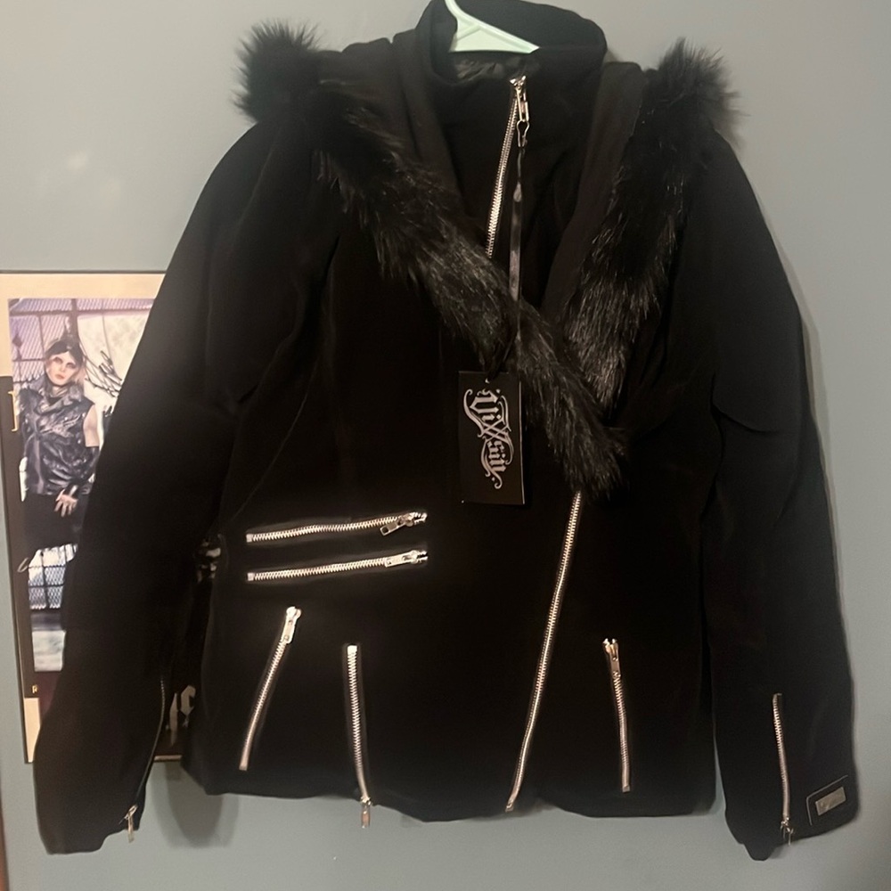 NWT Vixxsin Jacket